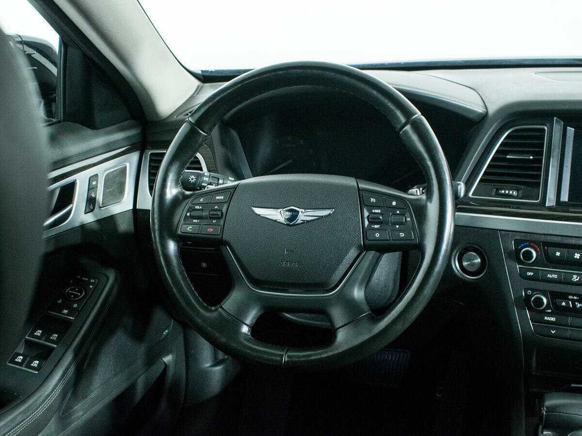 Genesis G80 с пробегом — 2019 год. Фото: #13
