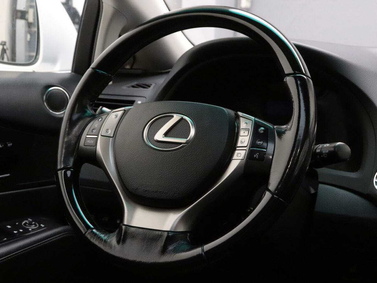 Lexus RX с пробегом — 2015 год. Фото: #8