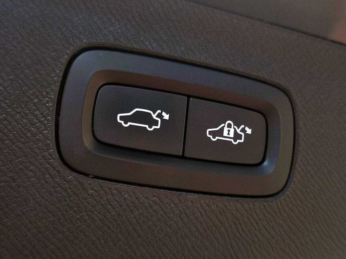 Volvo XC90 с пробегом — 2020 год. Фото: #8