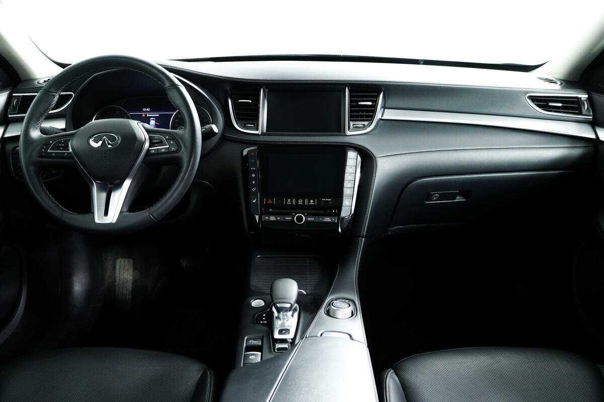 Infiniti QX50 с пробегом — 2018 год. Фото: #10