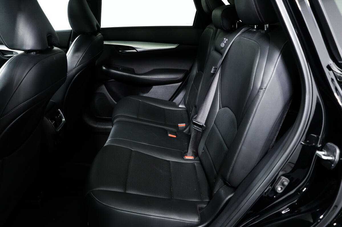 Infiniti QX50 с пробегом — 2018 год. Фото: #11