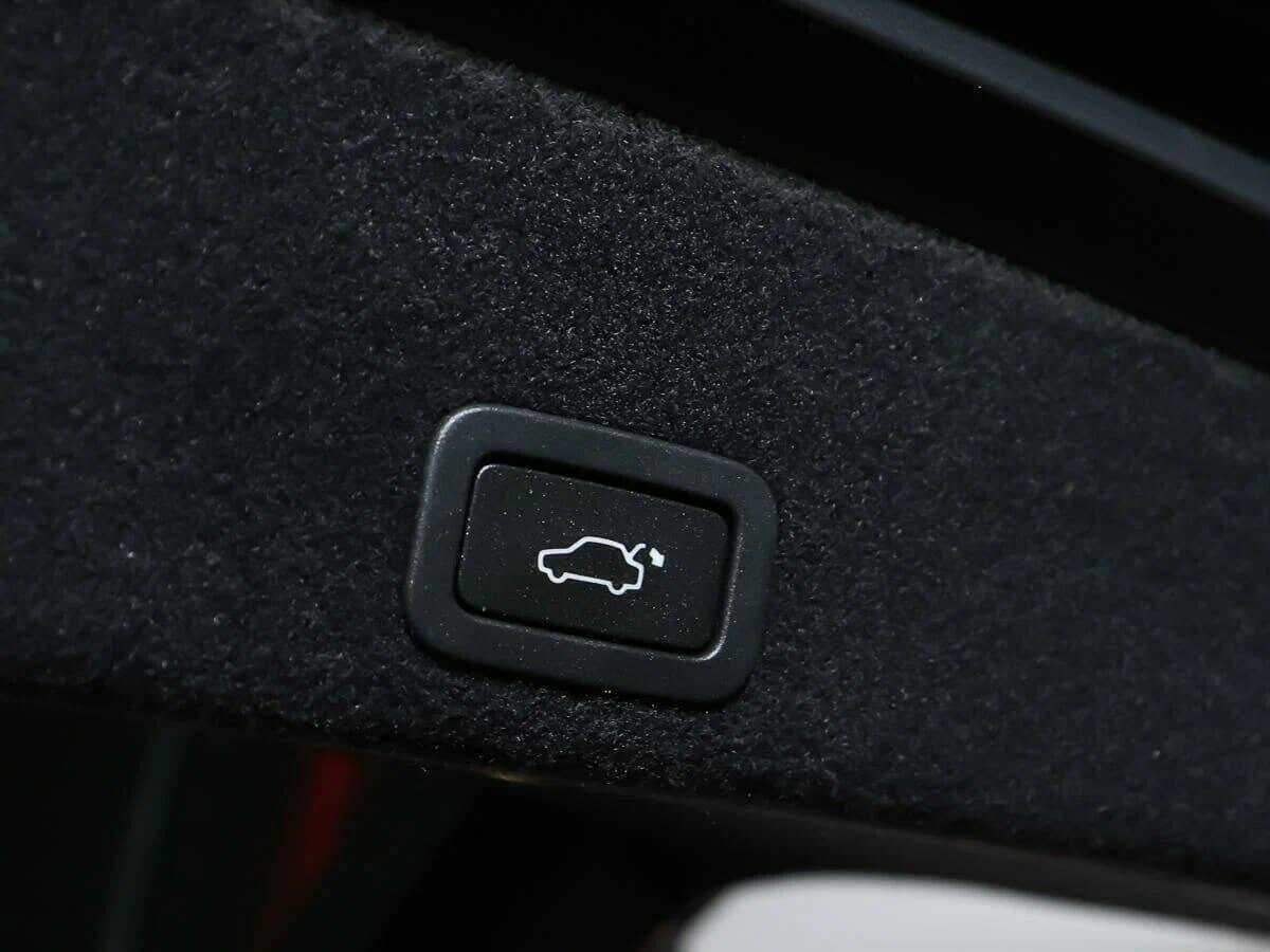 Volvo XC60 с пробегом — 2017 год. Фото: #19