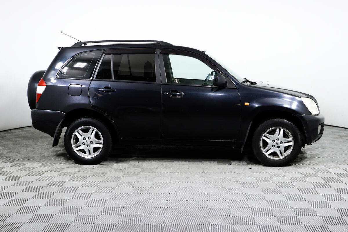 Chery Tiggo (T11) с пробегом — 2010 год. Фото: #3