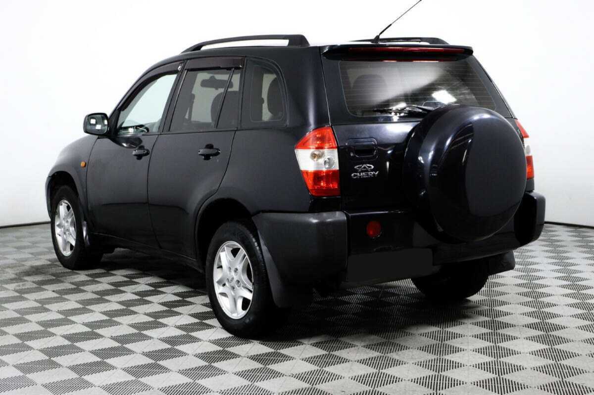 Chery Tiggo (T11) с пробегом — 2010 год. Фото: #6