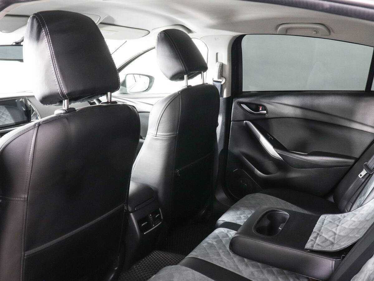 Mazda 6 с пробегом — 2013 год. Фото: #11