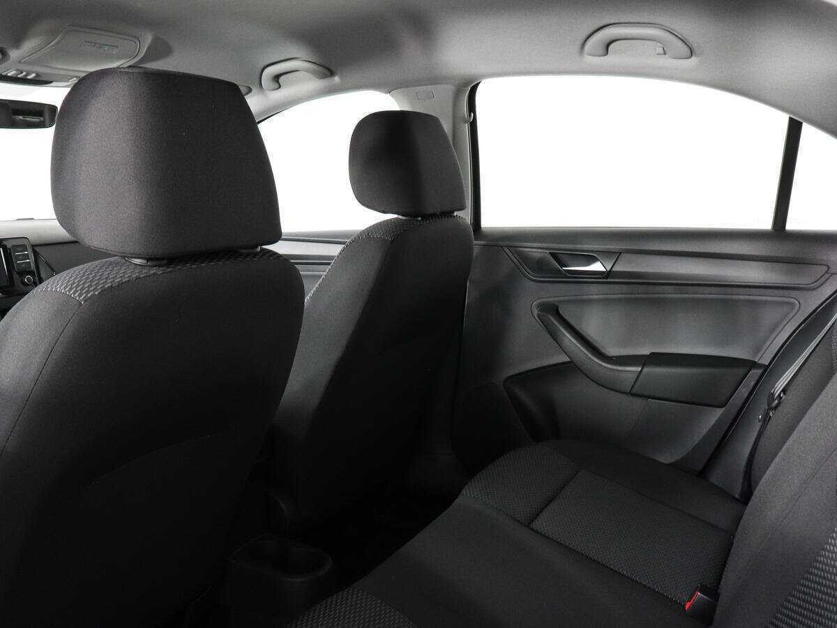 Volkswagen Polo с пробегом — 2021 год. Фото: #11