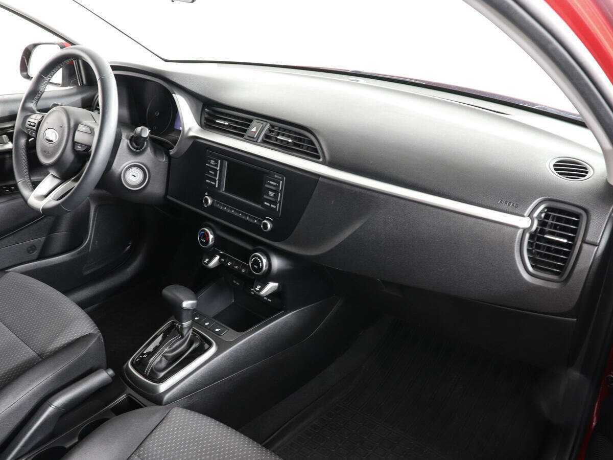 Kia Rio с пробегом — 2021 год. Фото: #9