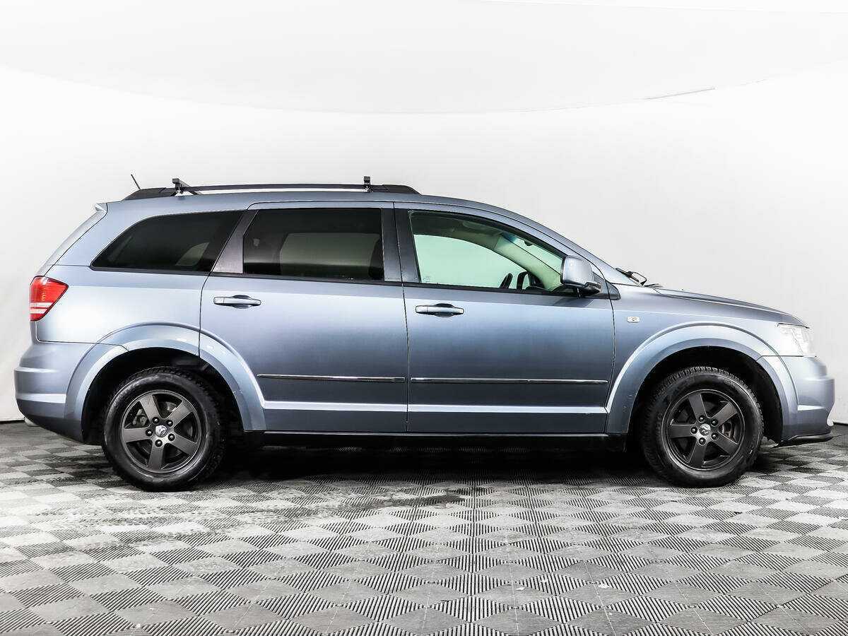 Dodge Journey с пробегом — 2008 год. Фото: #3
