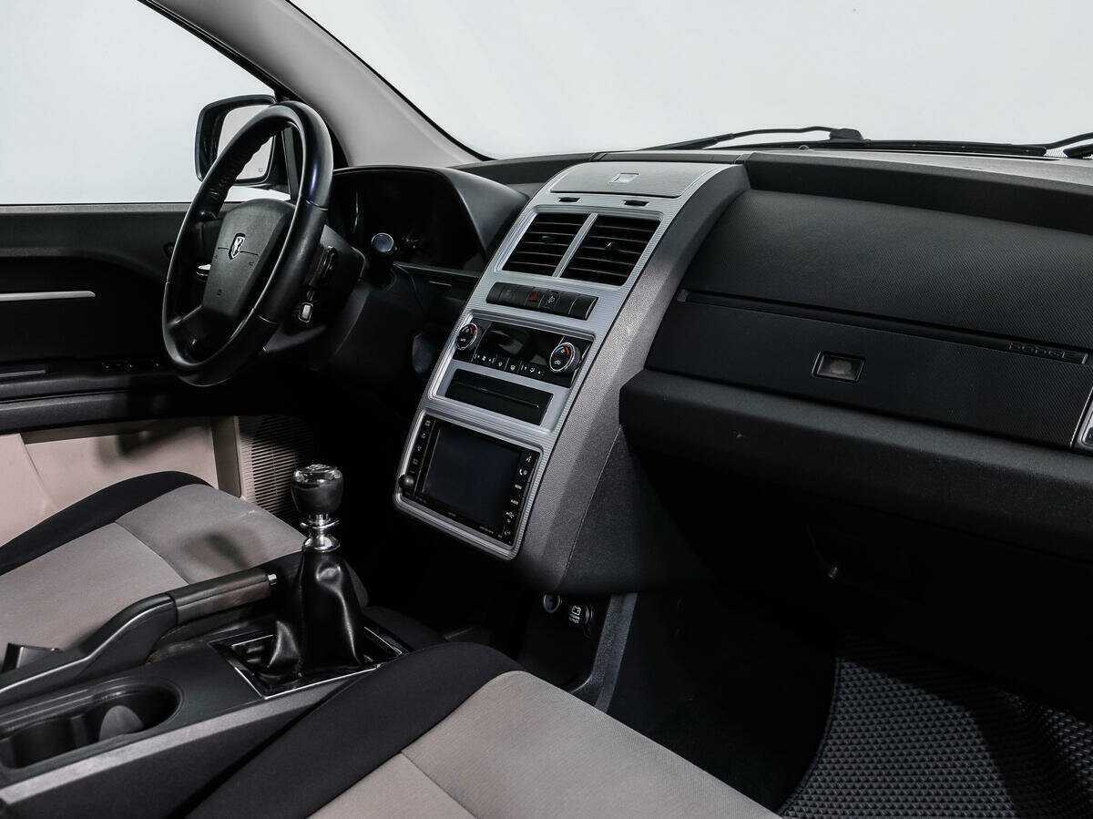 Dodge Journey с пробегом — 2008 год. Фото: #10