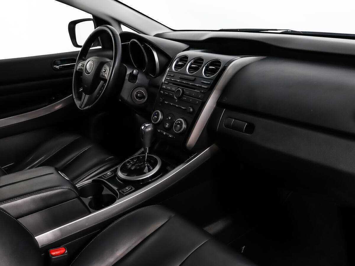 Mazda CX-7 с пробегом — 2011 год. Фото: #11