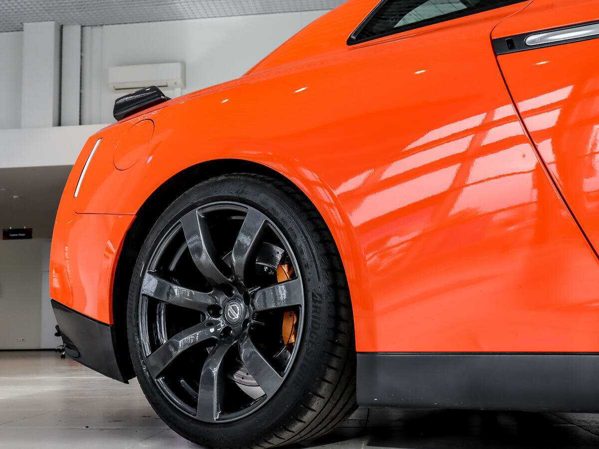 Nissan GT-R с пробегом — 2010 год. Фото: #8