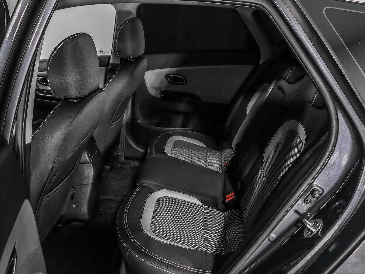 Kia Ceed с пробегом — 2017 год. Фото: #10