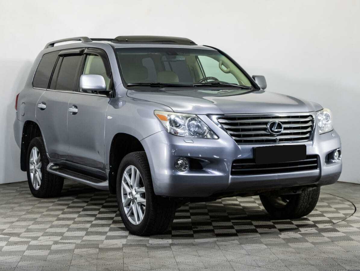Lexus LX с пробегом — 2008 год. Фото: #2