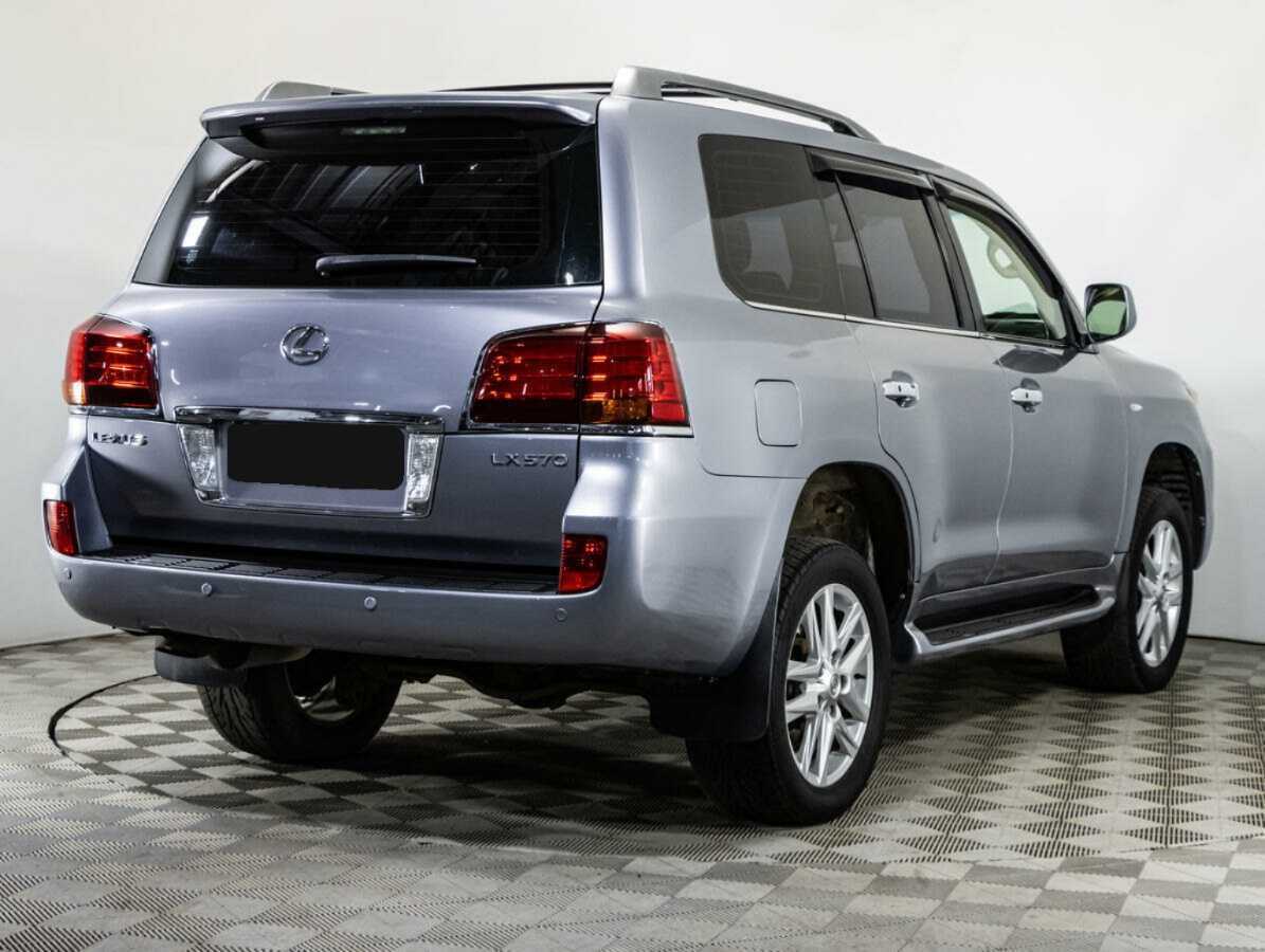 Lexus LX с пробегом — 2008 год. Фото: #3