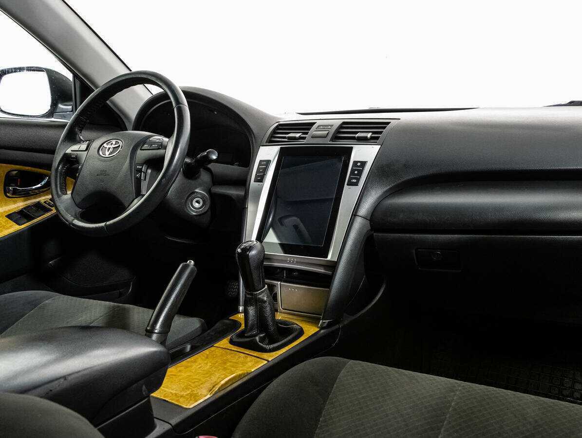Toyota Camry с пробегом — 2007 год. Фото: #8