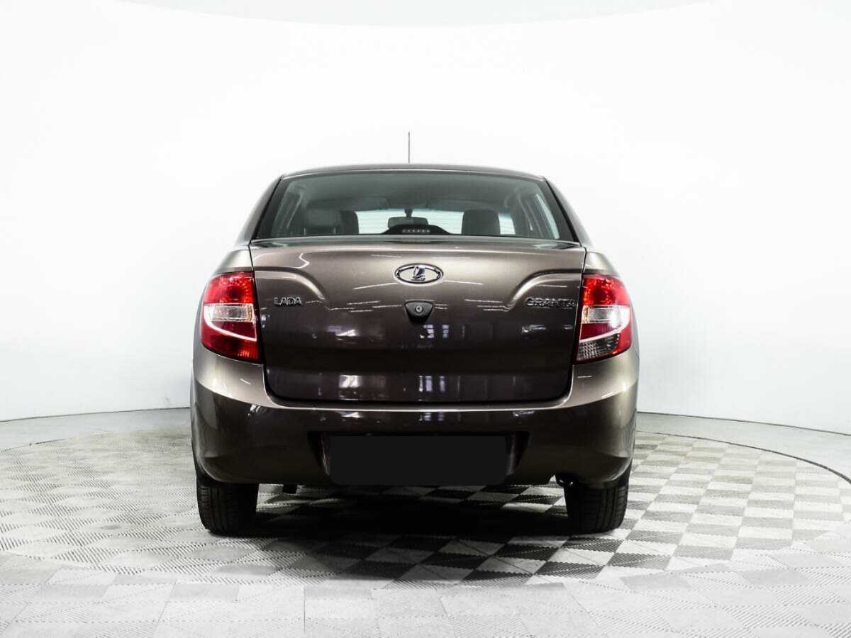 Lada (ВАЗ) Granta с пробегом — 2018 год. Фото: #4