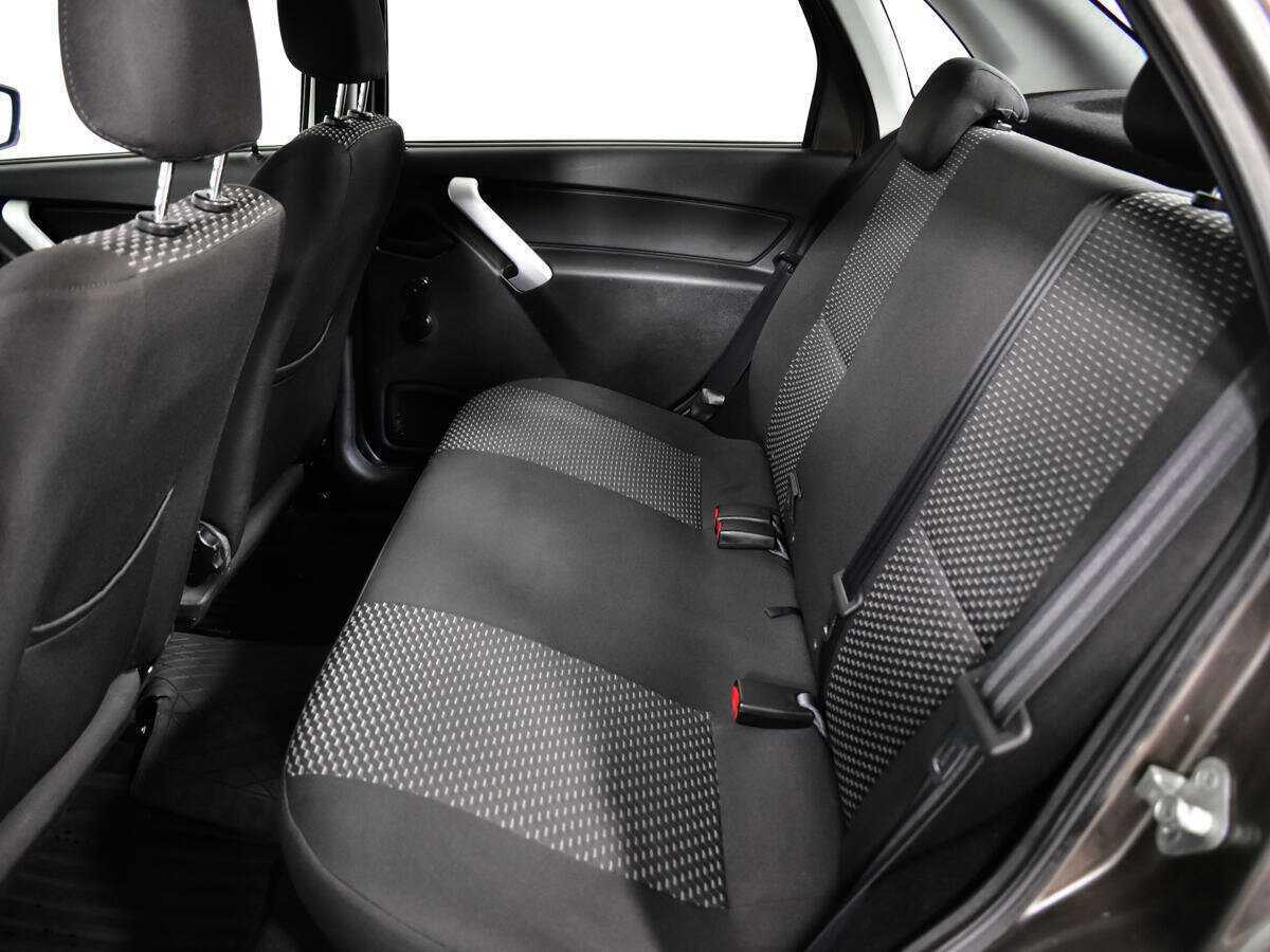 Lada (ВАЗ) Granta с пробегом — 2018 год. Фото: #7