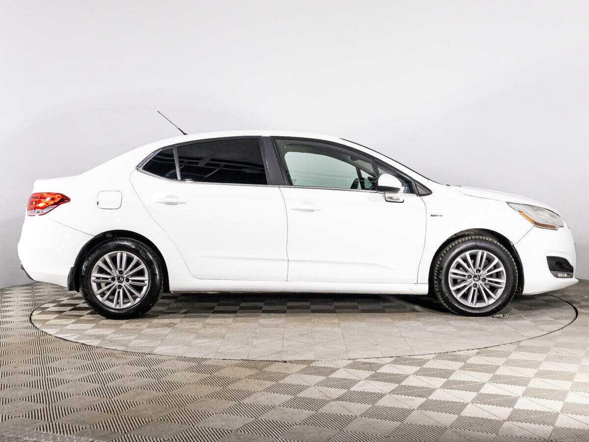 Citroen C4 с пробегом — 2013 год. Фото: #3