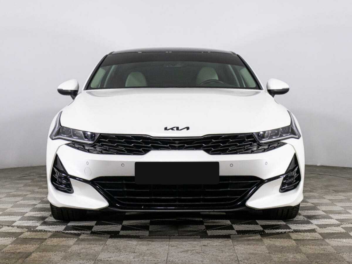 Kia K5 с пробегом — 2022 год. Фото: #1