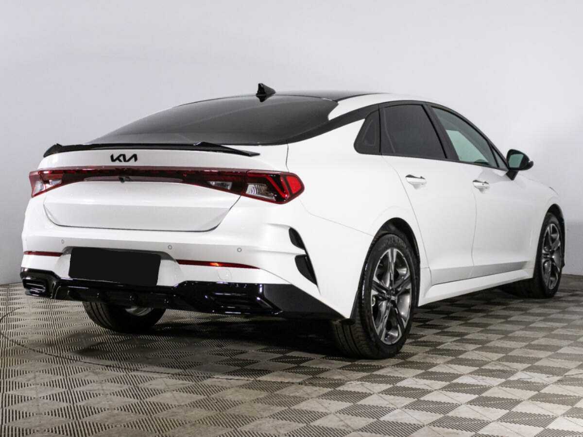Kia K5 с пробегом — 2022 год. Фото: #3