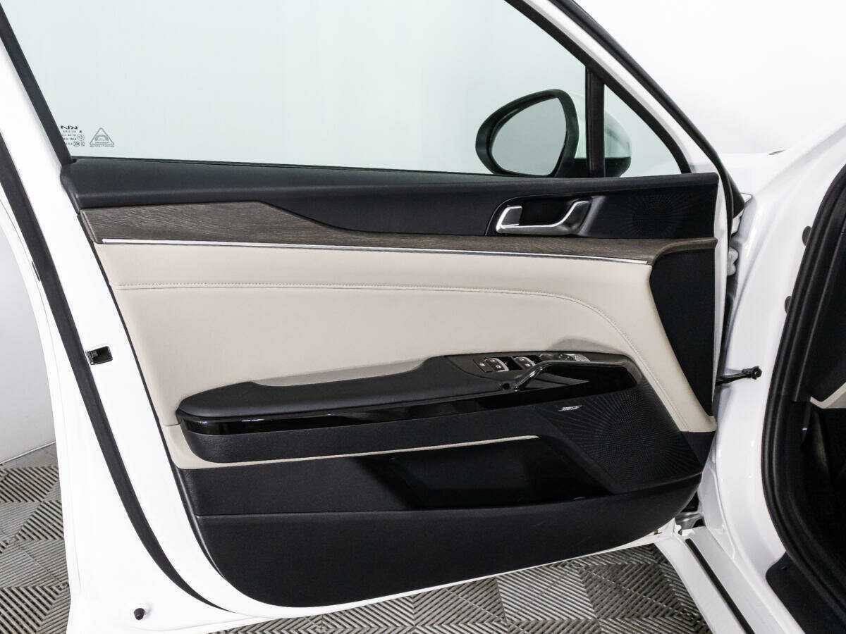 Kia K5 с пробегом — 2022 год. Фото: #23