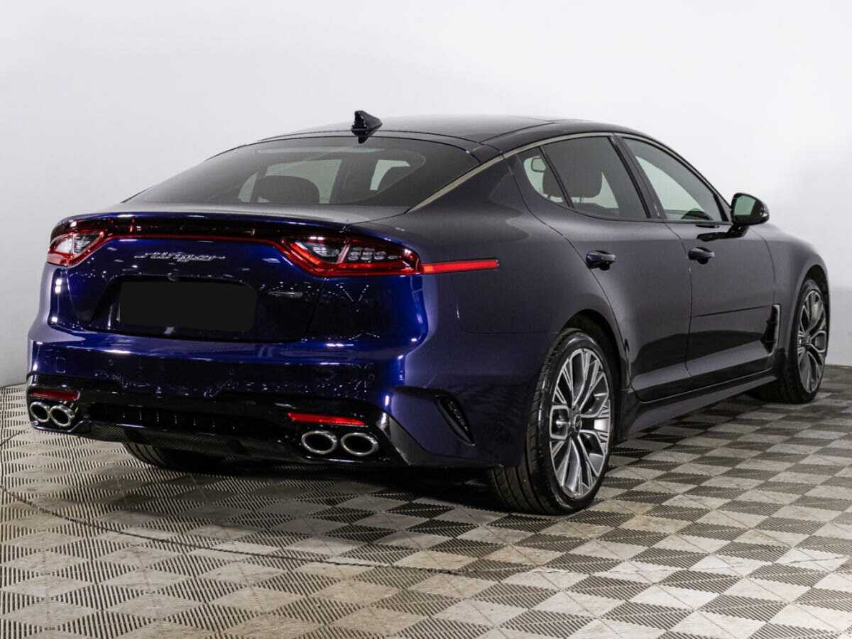 Kia Stinger с пробегом — 2018 год. Фото: #4
