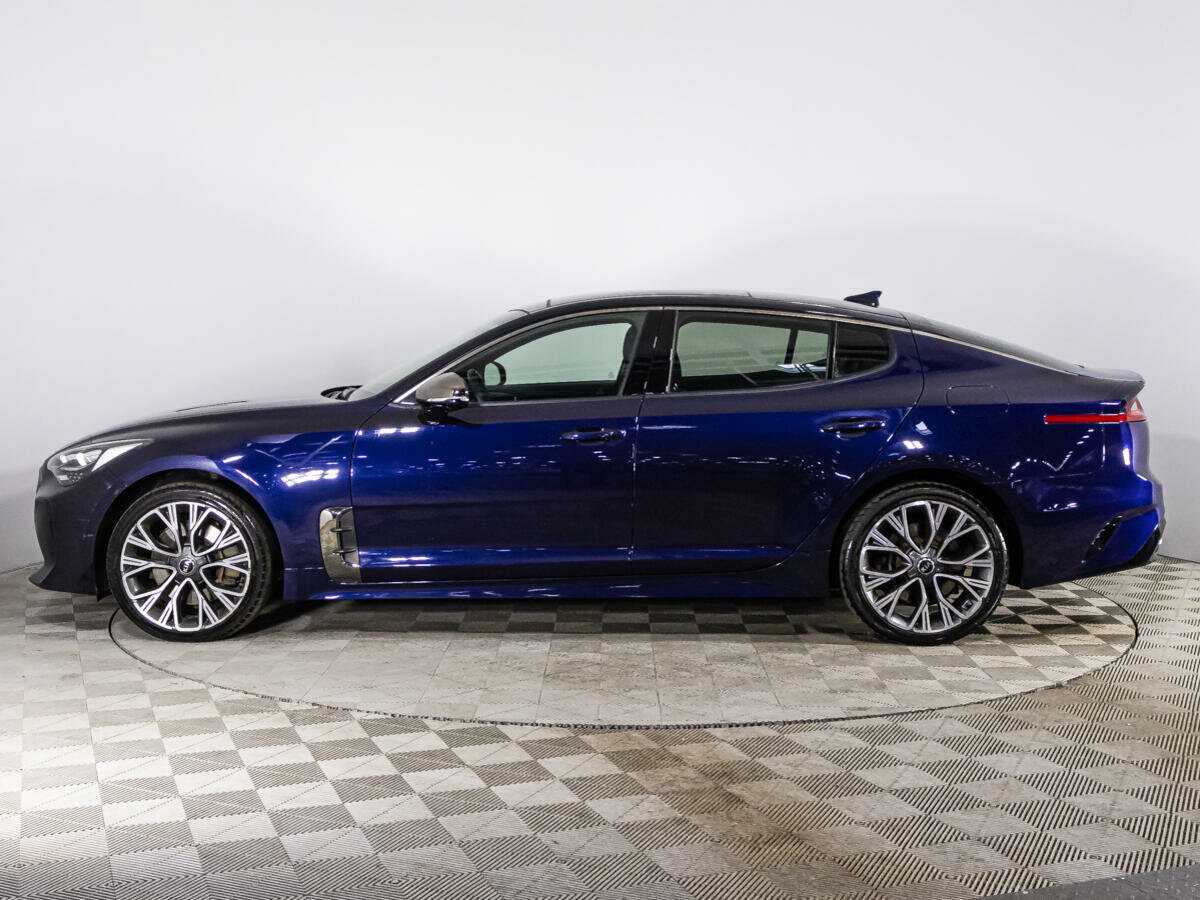 Kia Stinger с пробегом — 2018 год. Фото: #7