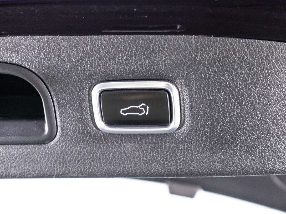 Kia Stinger с пробегом — 2018 год. Фото: #13