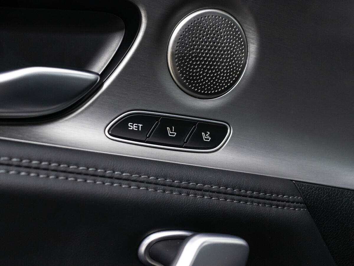 Kia Stinger с пробегом — 2018 год. Фото: #18