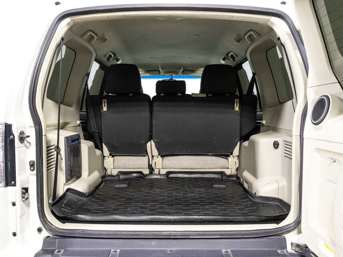 Mitsubishi Pajero с пробегом — 2019 год. Фото: #14