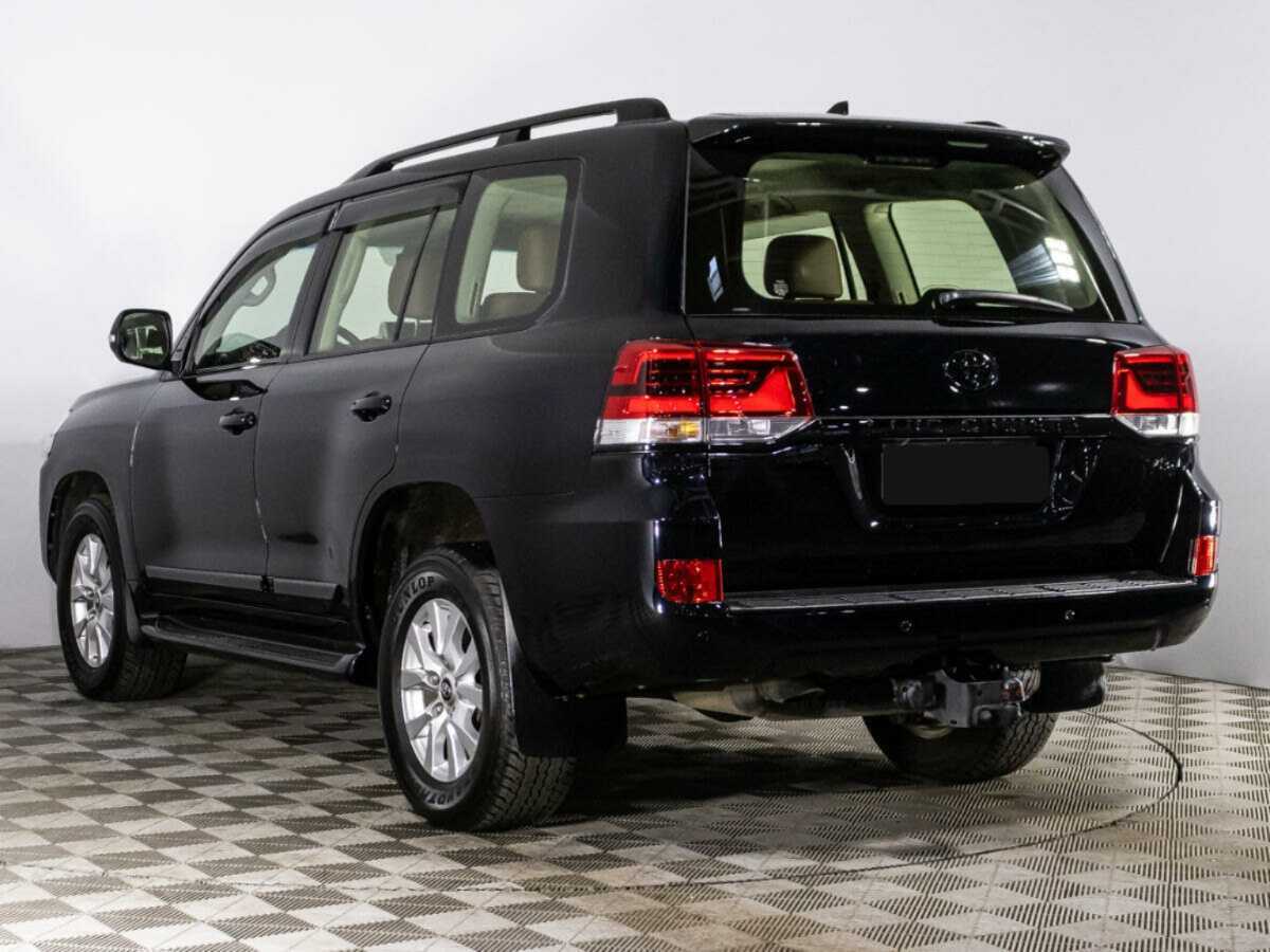 Toyota Land Cruiser с пробегом — 2016 год. Фото: #5