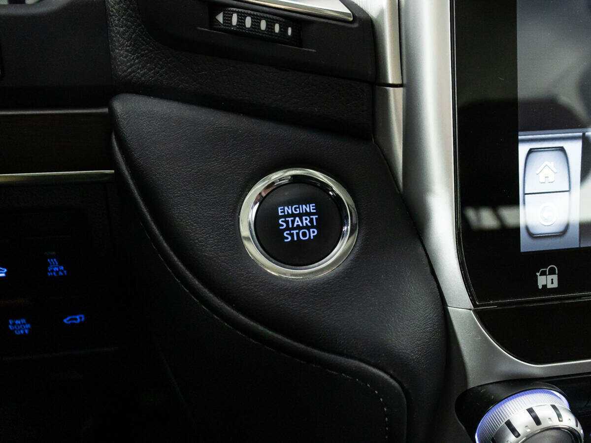 Toyota Land Cruiser с пробегом — 2016 год. Фото: #22