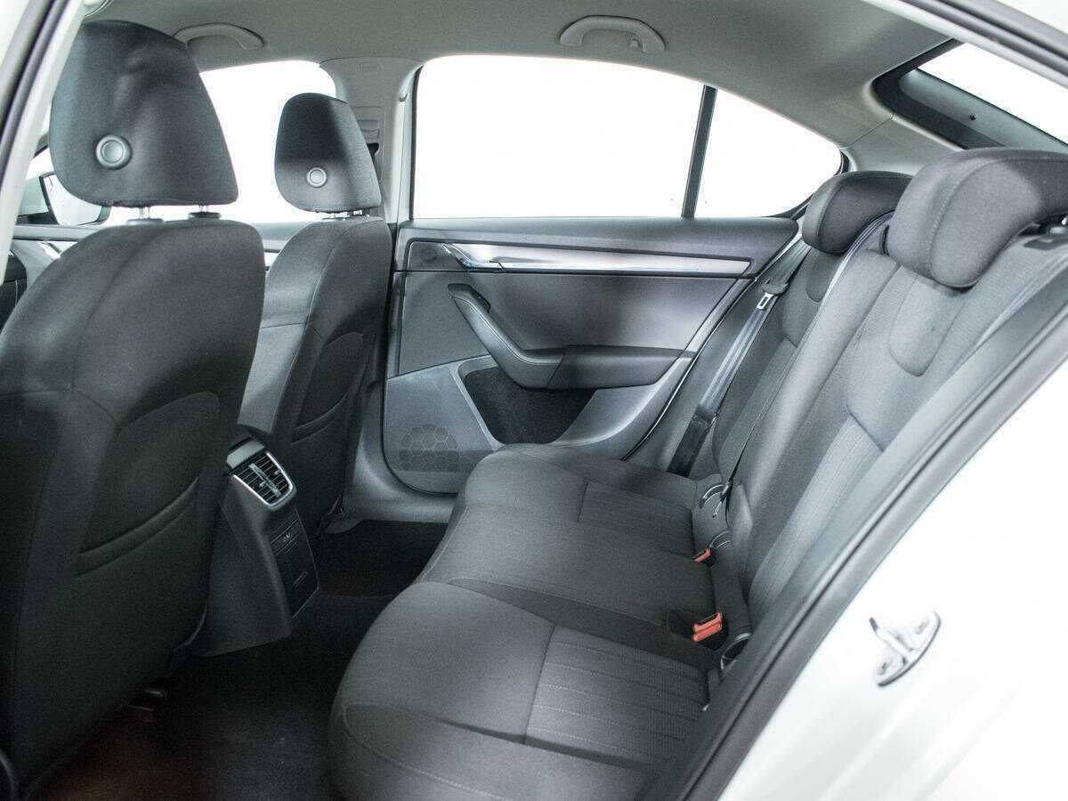 Skoda Octavia с пробегом — 2017 год. Фото: #9