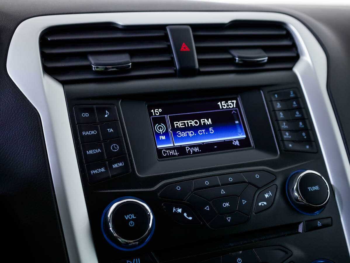 Ford Mondeo с пробегом — 2017 год. Фото: #13