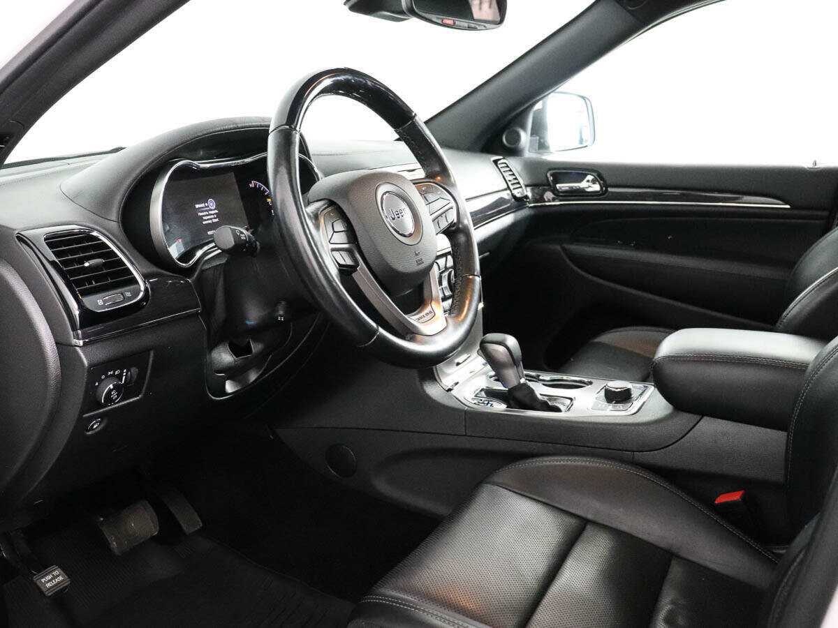 Jeep Grand Cherokee с пробегом — 2021 год. Фото: #7