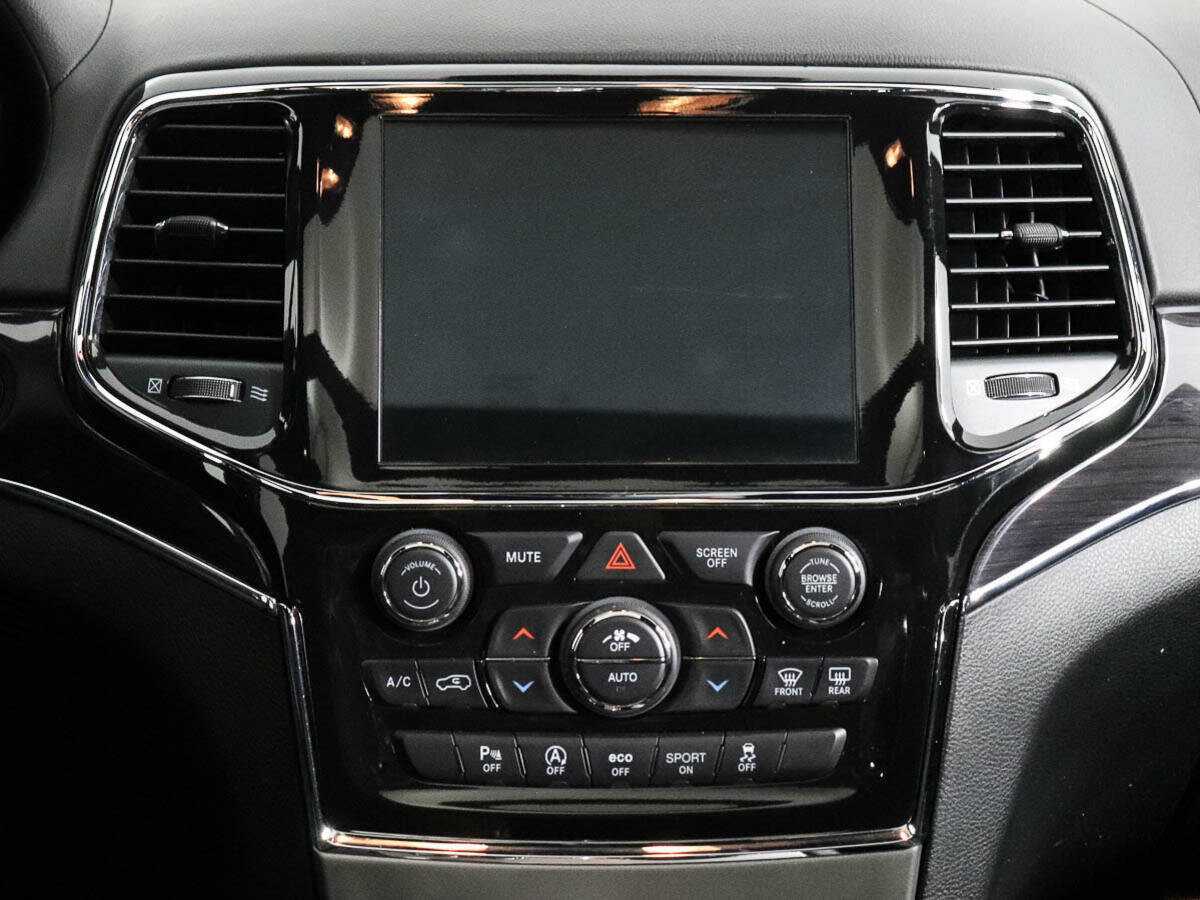 Jeep Grand Cherokee с пробегом — 2021 год. Фото: #12