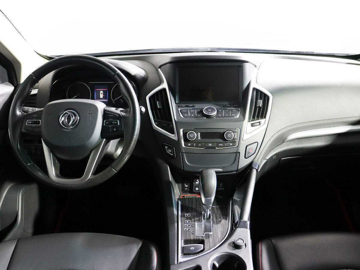 Dongfeng AX7 с пробегом — 2017 год. Фото: #11