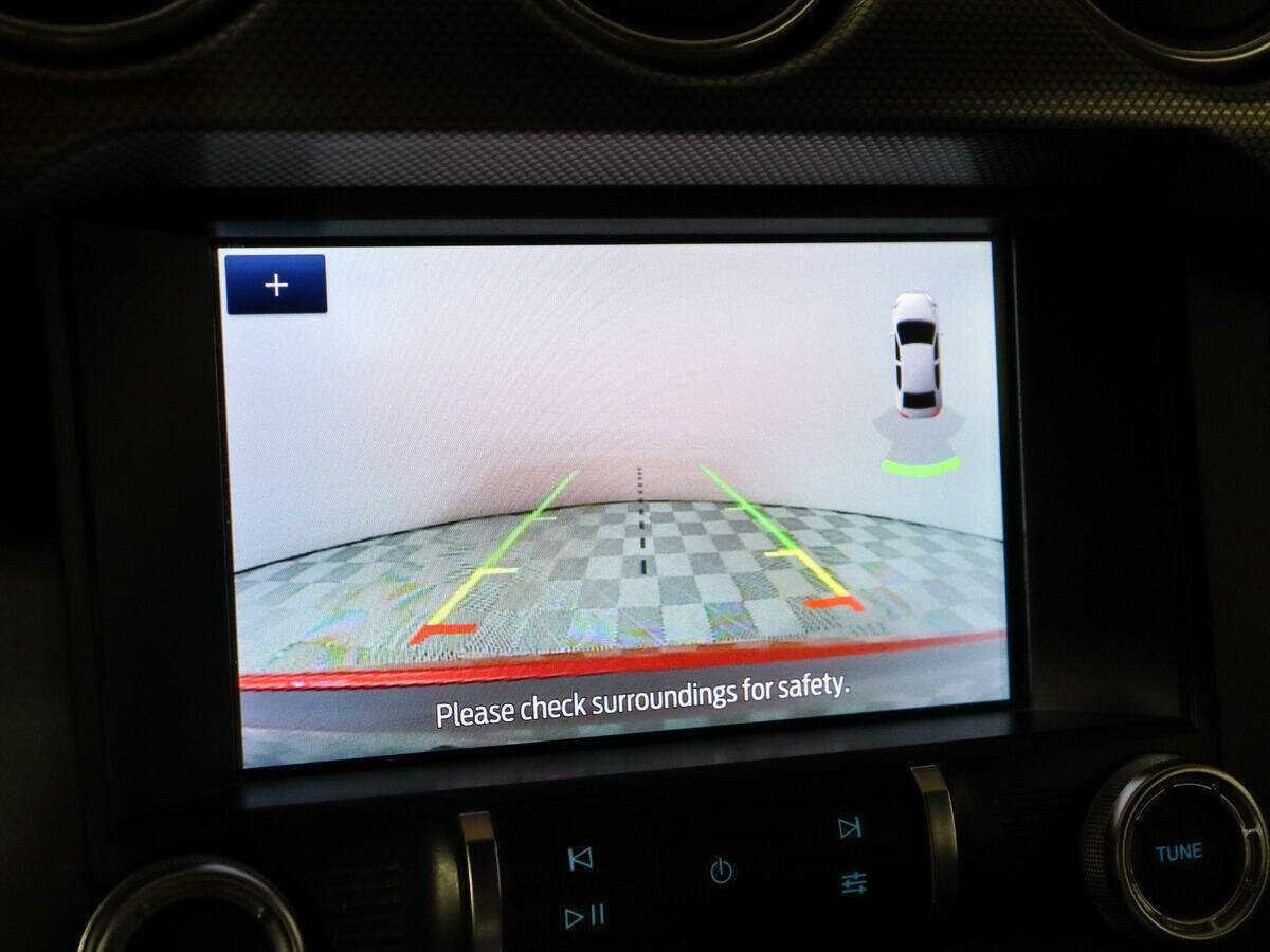 Ford Mustang с пробегом — 2020 год. Фото: #14