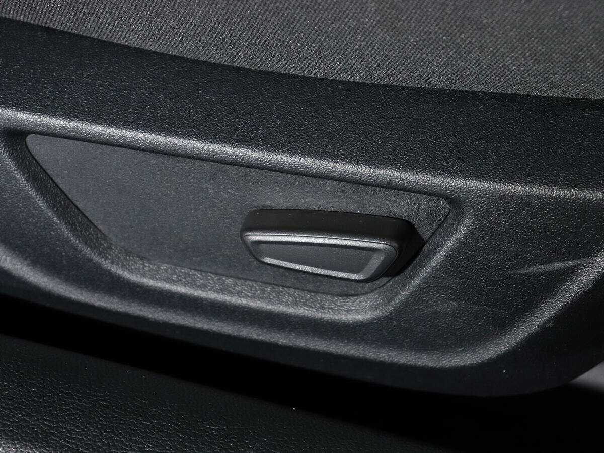 Ford Mustang с пробегом — 2020 год. Фото: #15