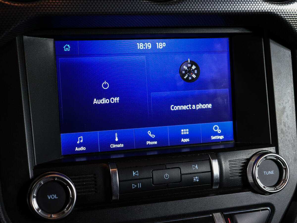 Ford Mustang с пробегом — 2020 год. Фото: #23