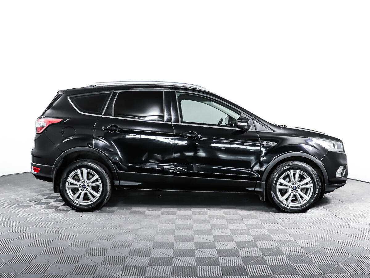 Ford Kuga с пробегом — 2017 год. Фото: #3