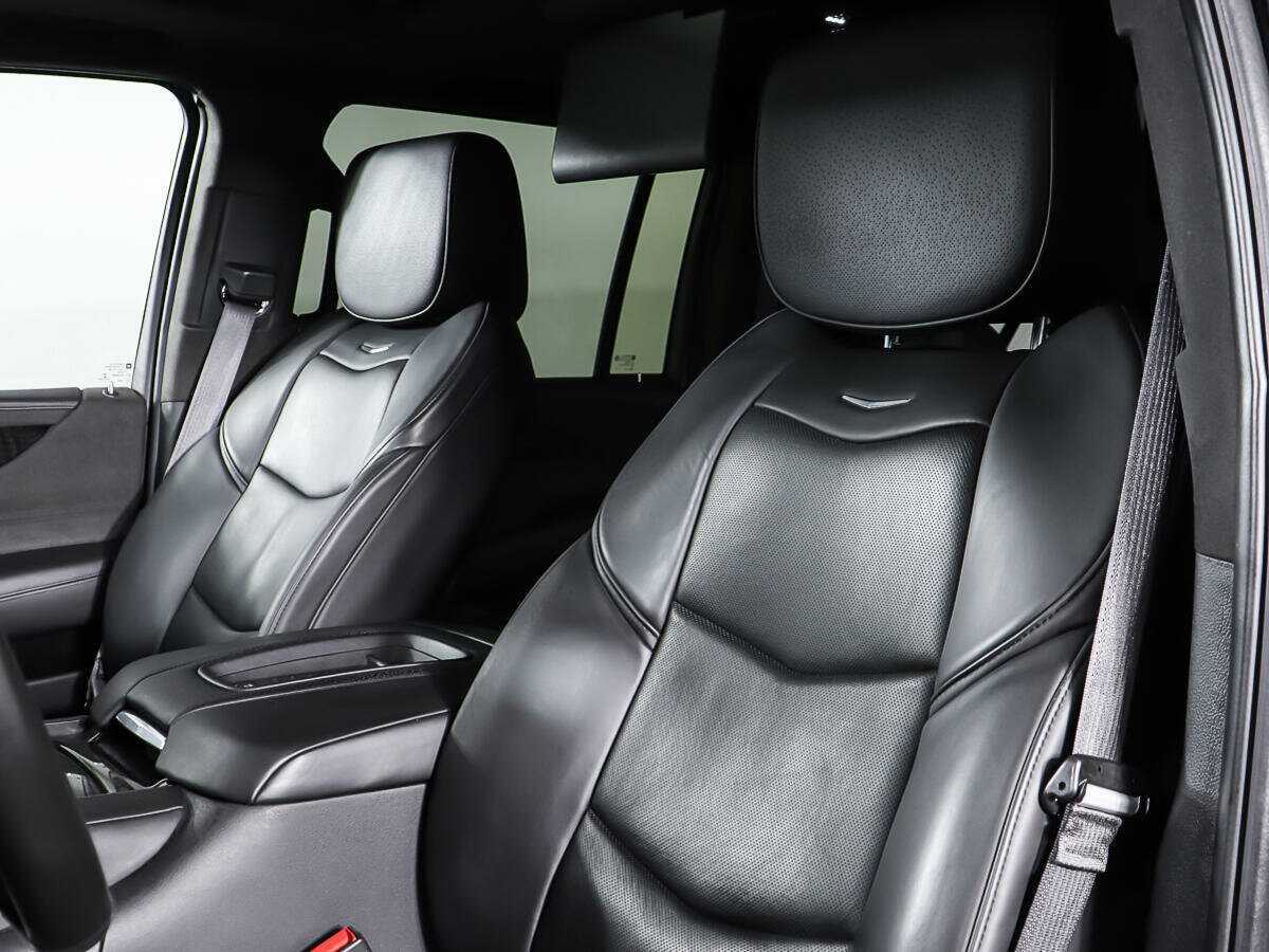 Cadillac Escalade с пробегом — 2015 год. Фото: #27