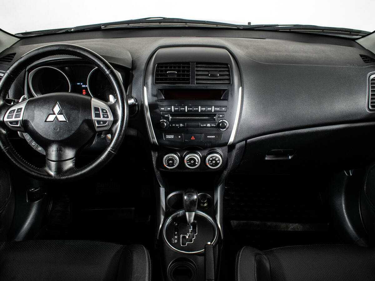 Mitsubishi ASX с пробегом — 2011 год. Фото: #11