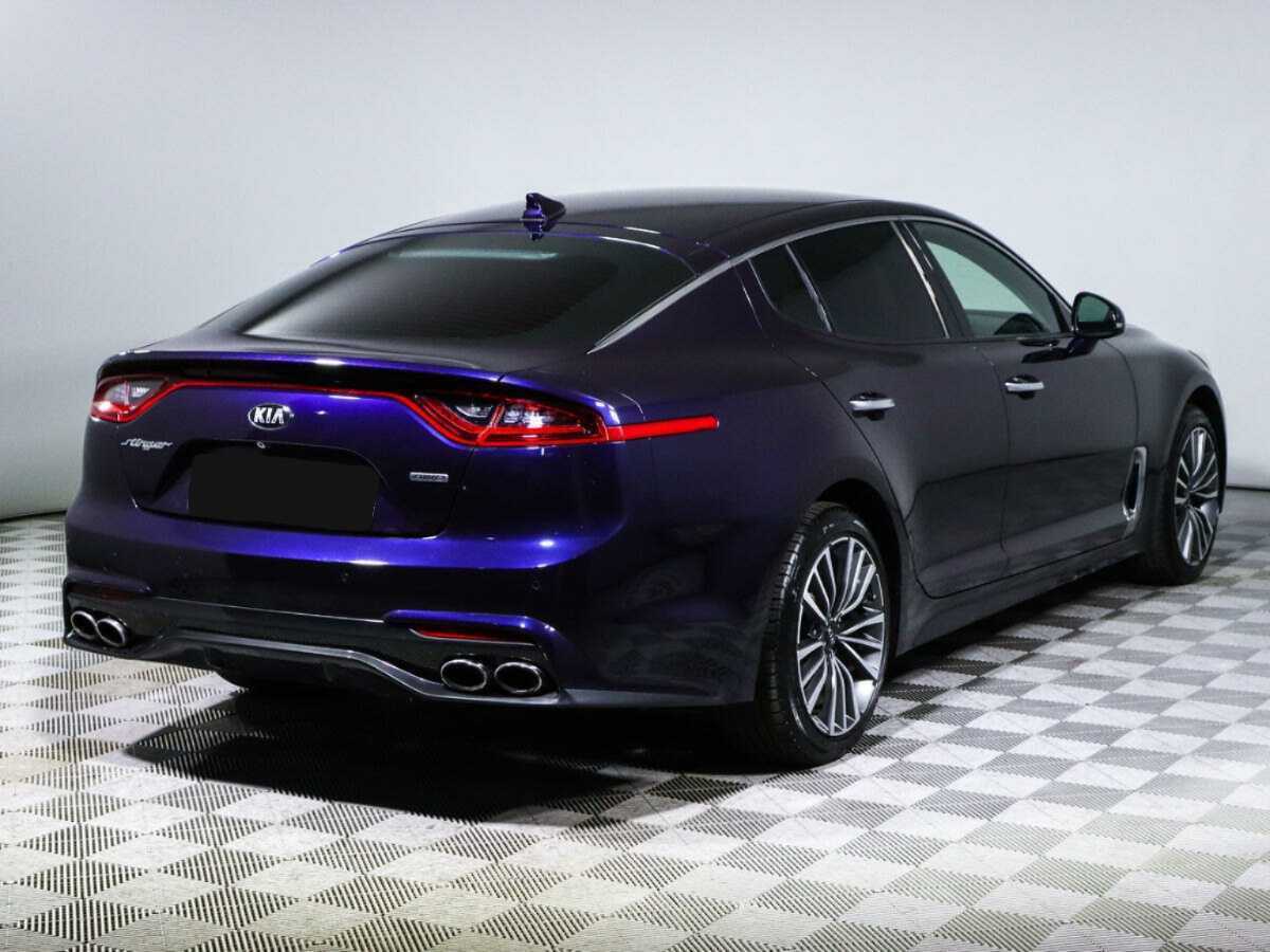 Kia Stinger с пробегом — 2019 год. Фото: #3