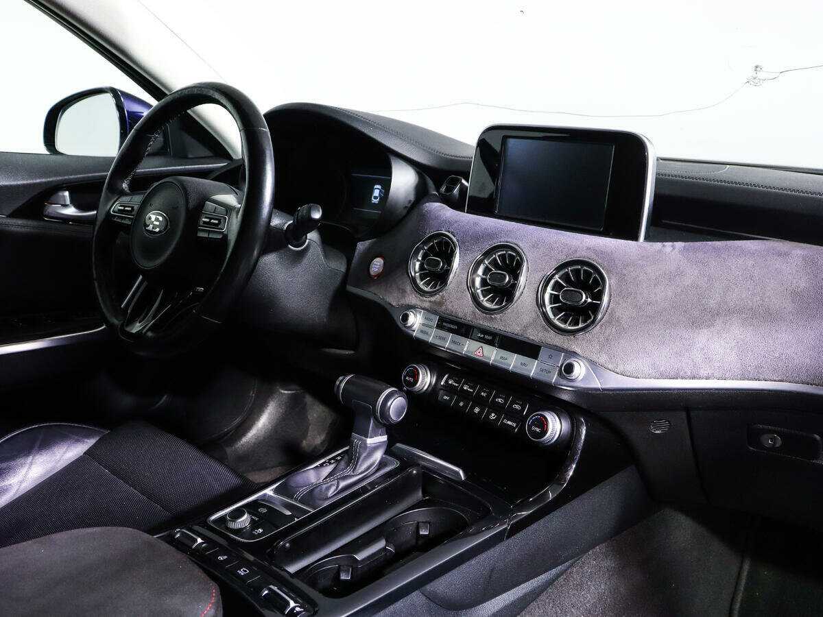 Kia Stinger с пробегом — 2019 год. Фото: #6