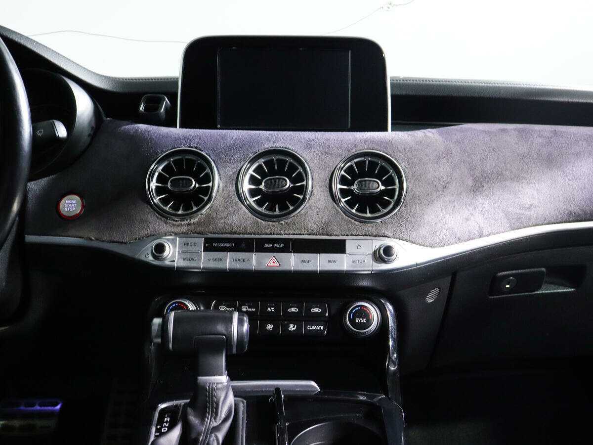 Kia Stinger с пробегом — 2019 год. Фото: #10