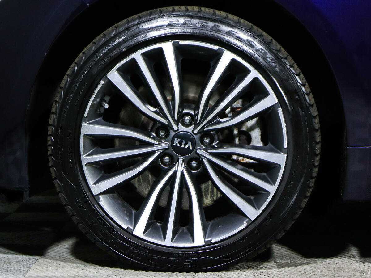 Kia Stinger с пробегом — 2019 год. Фото: #18