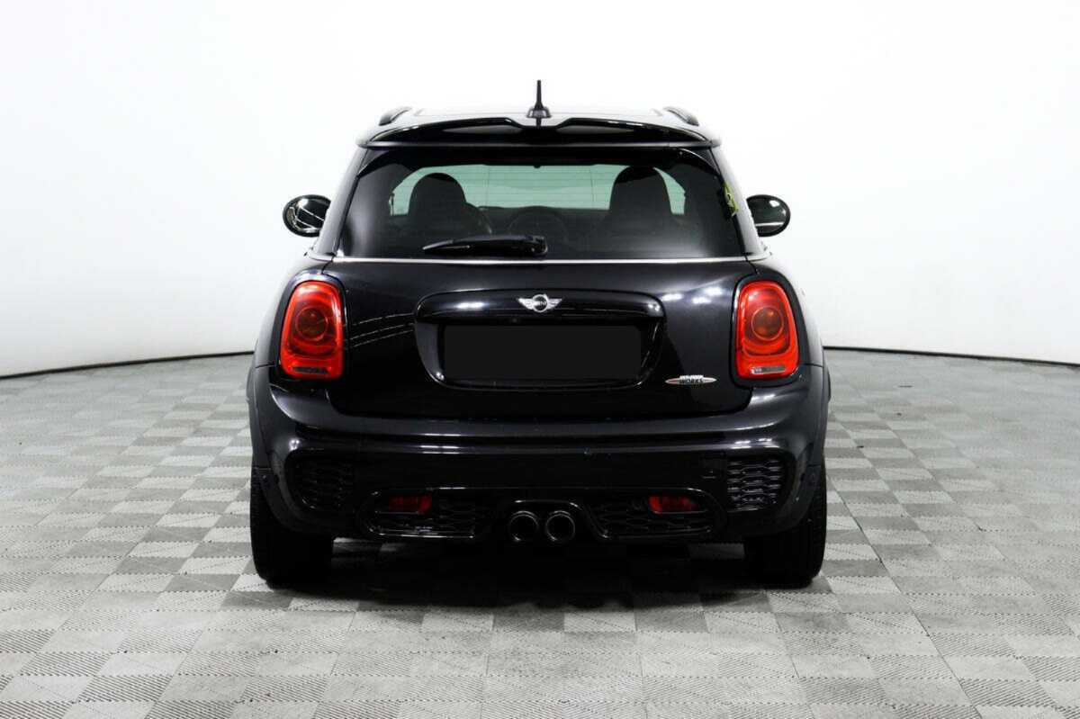 Mini Hatch с пробегом — 2017 год. Фото: #5