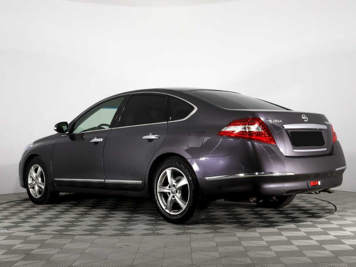 Nissan Teana с пробегом — 2008 год. Фото: #6