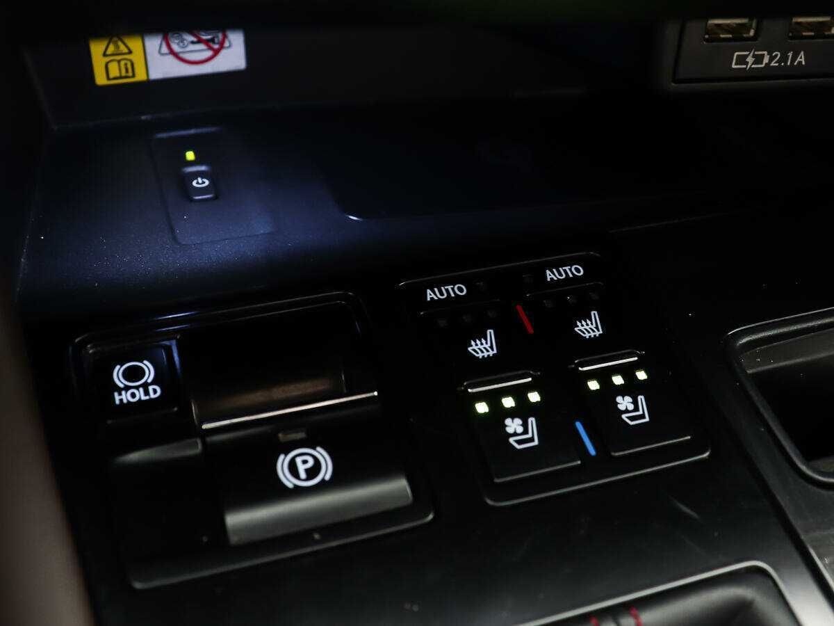 Lexus RX с пробегом — 2021 год. Фото: #17